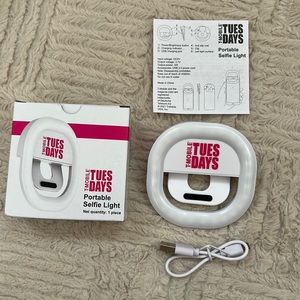 Ring light, T-Mobile Tuesday’s portable clip on selfie ring light New in box